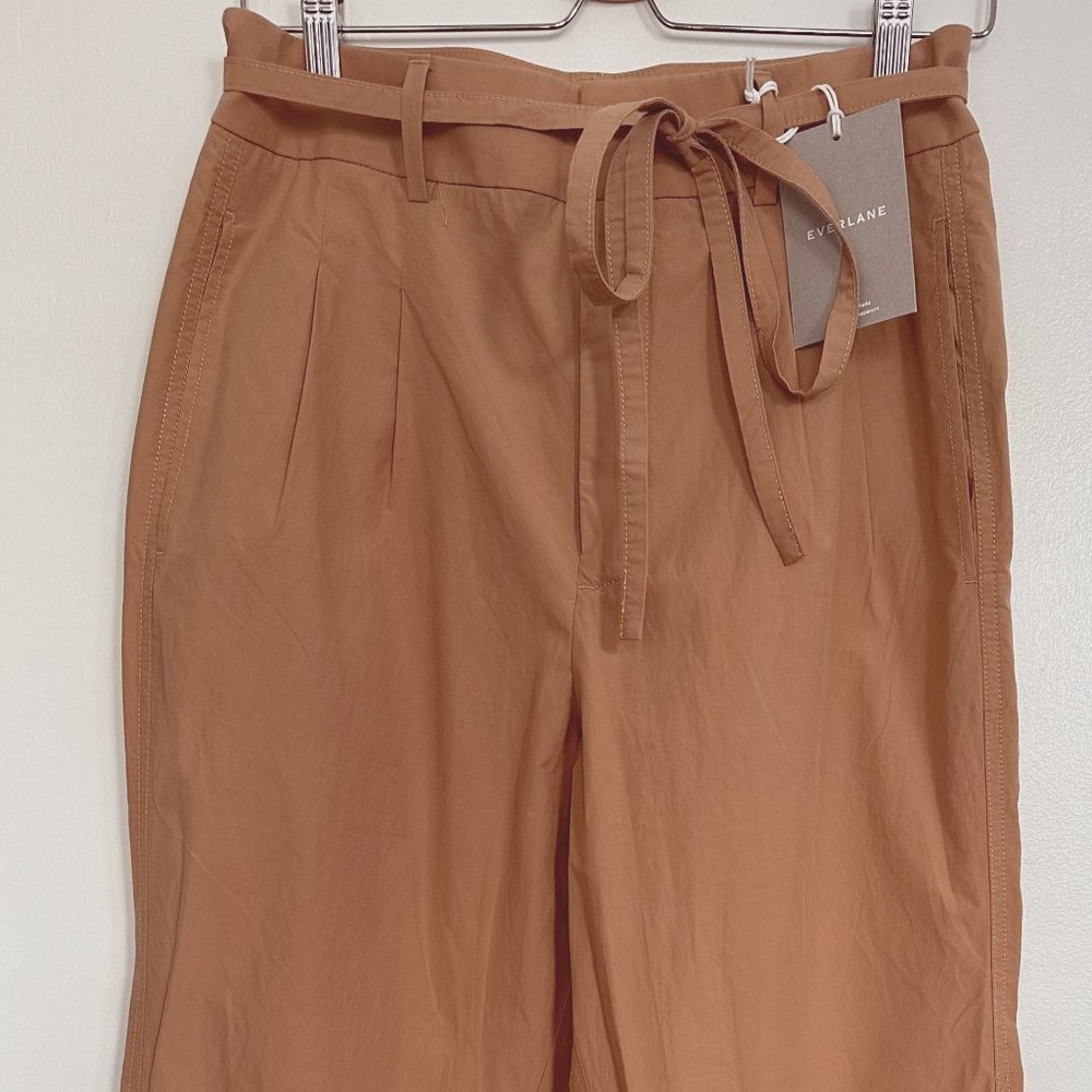 Everlane "The Poplin Pleated Taper Pant"  Color: Caramel Size: 6 NWT